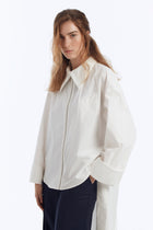 Сорочка зі шлейфом